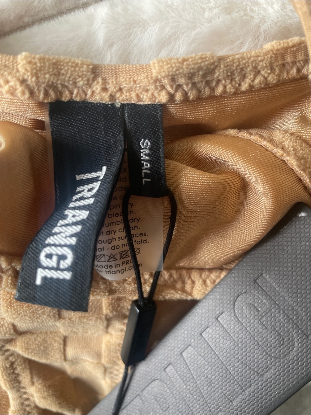 Triangl Swimwear Gold/ Beige Textured Triangle Bikini Top #B7 - Picture 4 of 8
